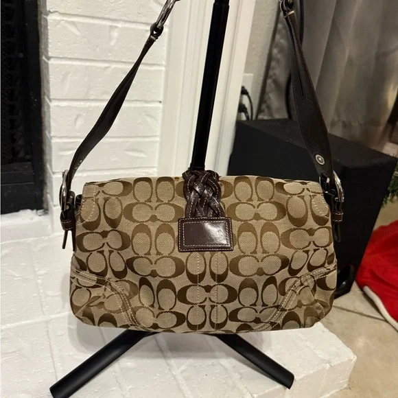 VINTAGE Coach SoHo Signature Jacquard with braided leather Women's Bag - Picture 2 of 9